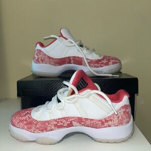 Women’s Air Jordan 11 Retro Low ‘Pink Snakeskin’ - 8.5
